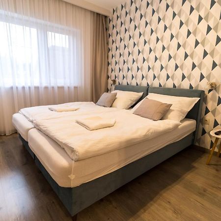 Thermal Lux Weninger Apartman Кишкунхалаш Екстериор снимка