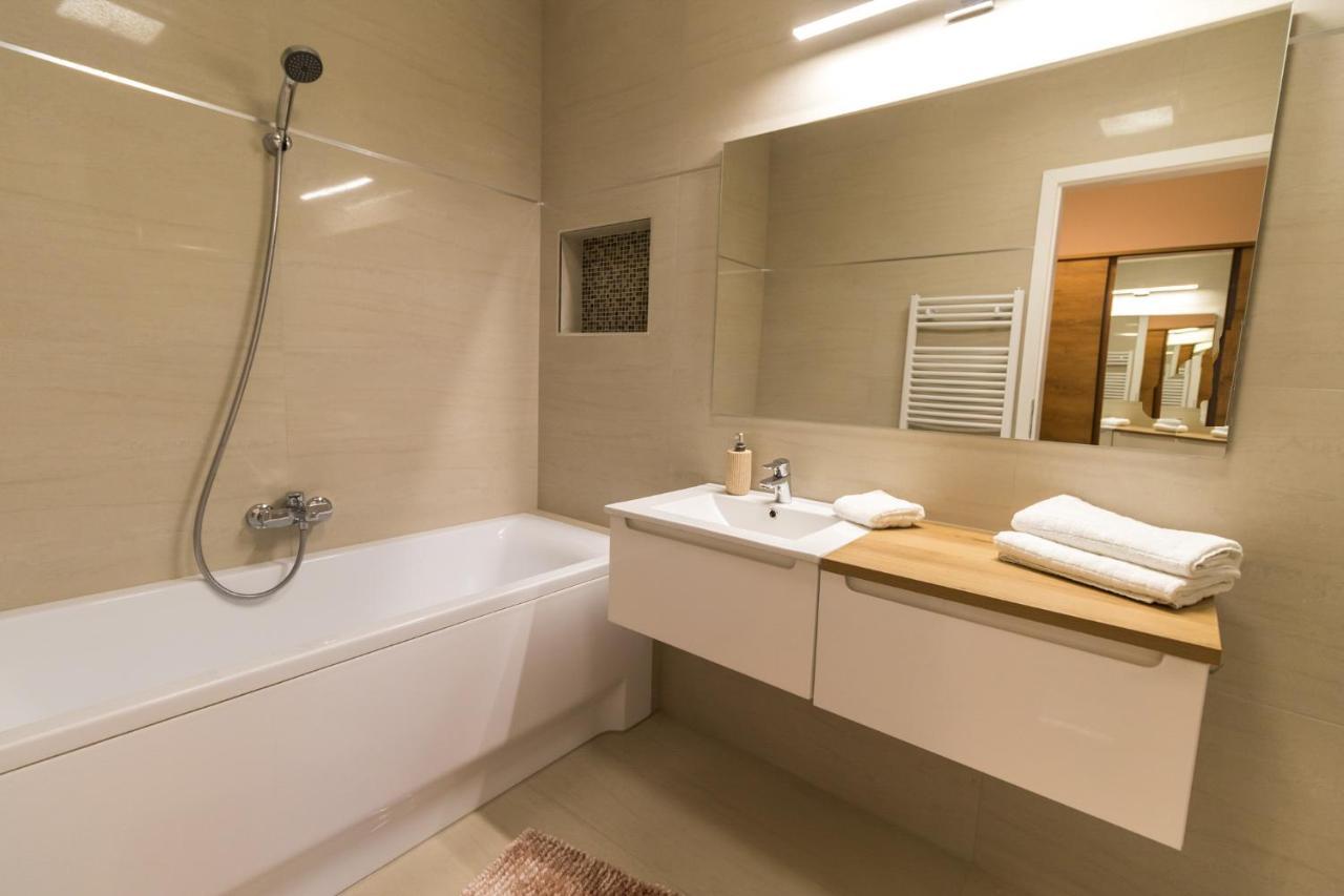 Thermal Lux Weninger Apartman Кишкунхалаш Екстериор снимка