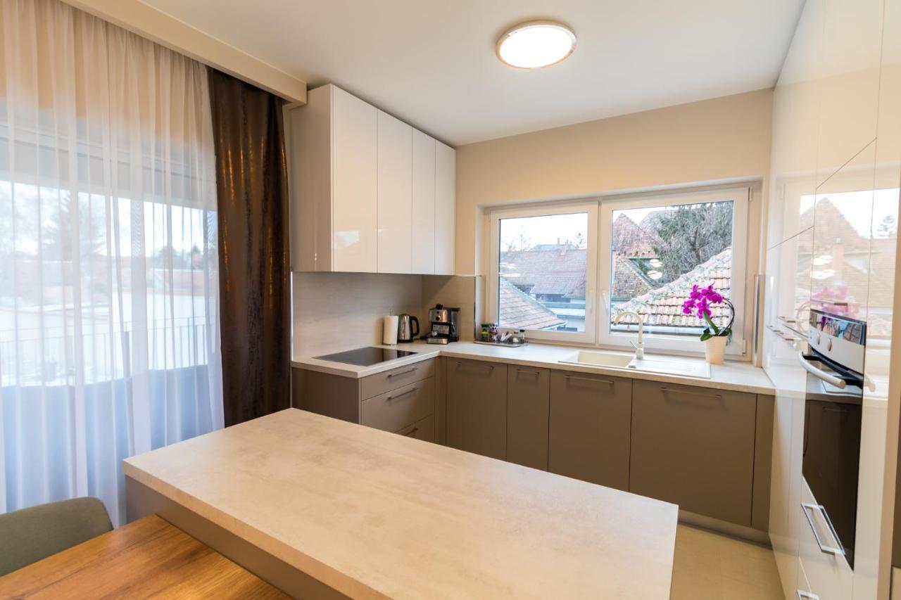 Thermal Lux Weninger Apartman Кишкунхалаш Екстериор снимка